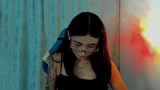 Snapshot of Camila_TransGirl chatting on December 15, 5:17 pm Camila TransGirl online show from December 15, 5:17 pm