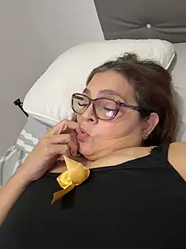 AntonellaAlondra4 online show from April 18, 3:43 am