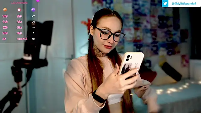 Milky way UwU online show from January 19, 9:45 pm