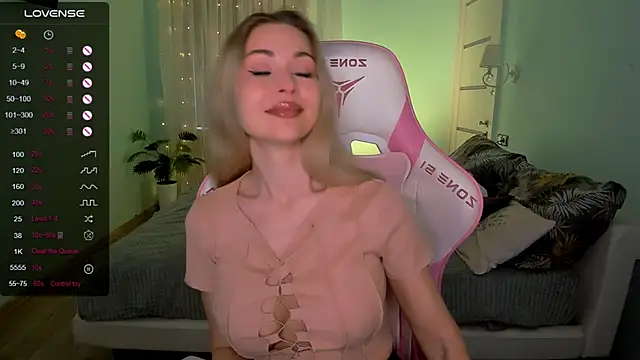 AdeleRoberts online show from March 11, 1:55 am