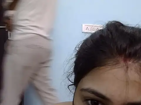 Crazy-Couple-Line online show from October 24, 6:59 pm