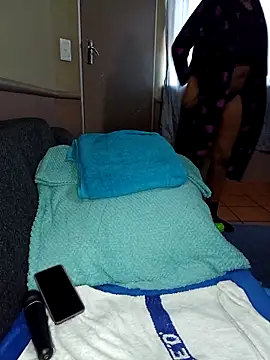 slimcate91 online show from March 22, 7:15 am