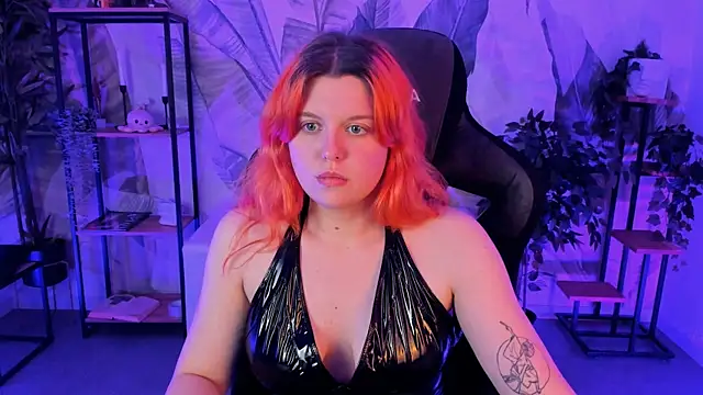 Snapshot of NielletaBlossom chatting on March 9, 8:51 am NielletaBlossom online show from March 9, 8:51 am