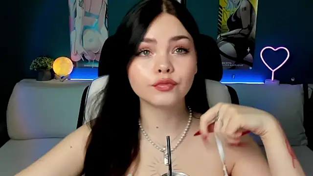 Snapshot of AkiraKatsu chatting on January 24, 12:20 pm AkiraKatsu online show from January 24, 12:20 pm