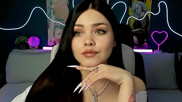 Snapshot of AkiraKatsu chatting on February 5, 8:35 pm AkiraKatsu online show from February 5, 8:35 pm