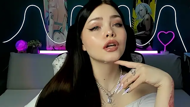 Snapshot of AkiraKatsu chatting on February 22, 6:30 pm AkiraKatsu online show from February 22, 6:30 pm