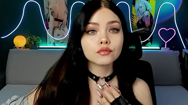 Snapshot of AkiraKatsu chatting on March 22, 4:37 pm AkiraKatsu online show from March 22, 4:37 pm