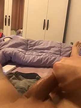 Snapshot of PerfectBisex chatting on February 10, 6:45 pm PerfectBisex online show from February 10, 6:45 pm