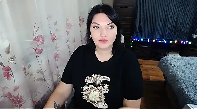 Snapshot of Lady_Boom_Wild_ chatting on December 3, 3:55 pm Lady Boom Wild online show from December 3, 3:55 pm