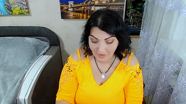 Snapshot of Lady_Boom_Wild_ chatting on October 10, 2:38 pm Lady Boom Wild online show from October 10, 2:38 pm