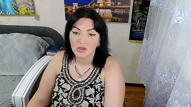 Snapshot of Lady_Boom_Wild_ chatting on October 28, 5:59 pm Lady Boom Wild online show from October 28, 5:59 pm