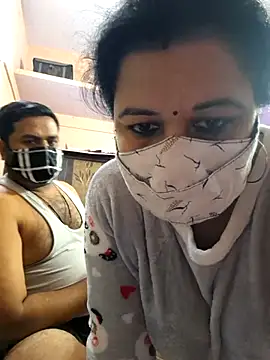 Snapshot of bobbyronak chatting on December 15, 6:12 pm bobbyronak online show from December 15, 6:12 pm