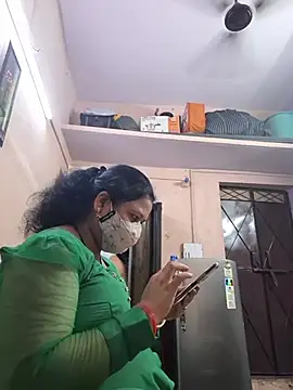 bobbyronak online show from April 2, 6:38 pm