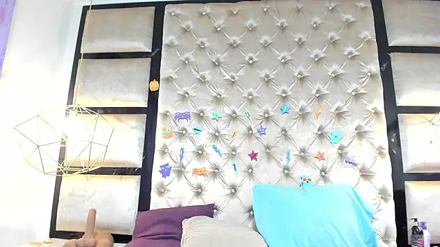 Snapshot of Aurora-Rossi chatting on November 5, 2:55 am Aurora-Rossi online show from November 5, 2:55 am