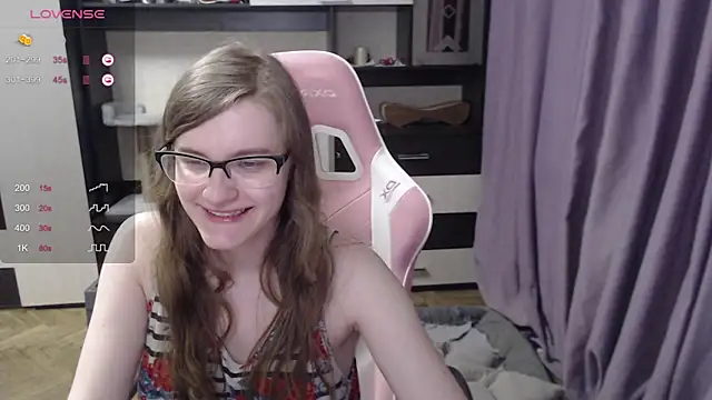 Snapshot of Tomato_Tease chatting on March 16, 8:54 pm Tomato Tease online show from March 16, 8:54 pm