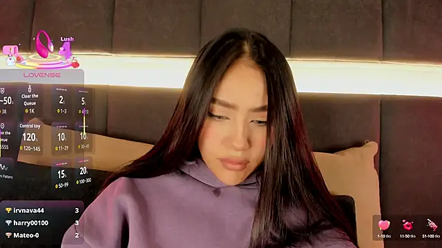 nicolle pierce online show from September 26, 12:53 pm