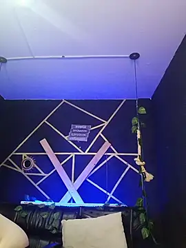 Gelena Black online show from October 31, 1:45 pm