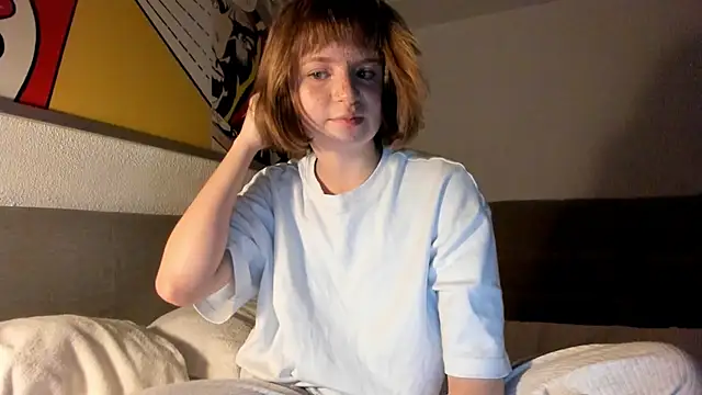 SayYesToHeaven online show from February 22, 9:02 pm