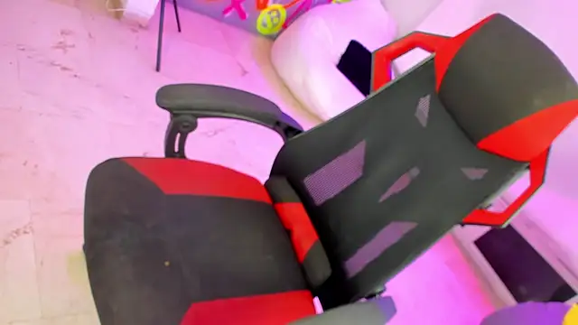 GEANNAROSE online show from January 25, 10:08 am