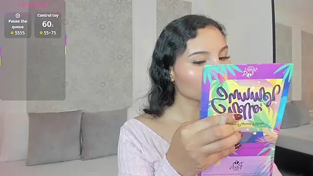 Snapshot of dulce_natyy chatting on November 13, 2:32 am dulce natyy online show from November 13, 2:32 am