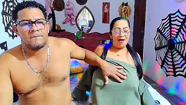 rosi pamela online show from November 1, 8:00 pm