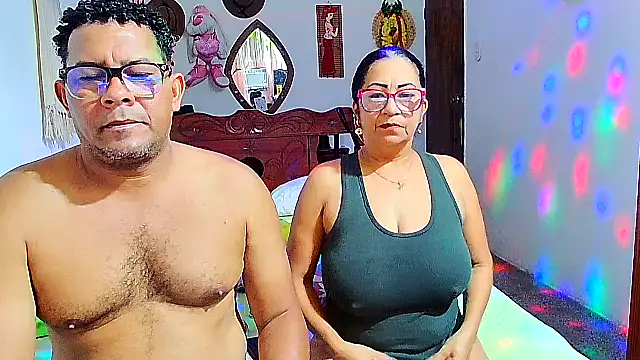 rosi pamela online show from November 16, 3:06 pm