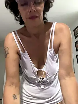 MireyaTorresGu online show from November 5, 1:49 am