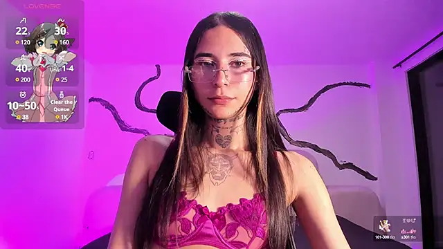 Snapshot of MariahLamour1_ chatting on December 31, 4:49 am MariahLamour1 online show from December 31, 4:49 am