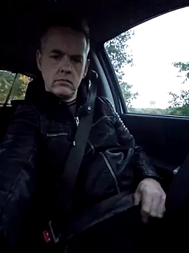 Snapshot of Hectorthyssen1 chatting on October 29, 4:20 pm Hectorthyssen1 online show from October 29, 4:20 pm