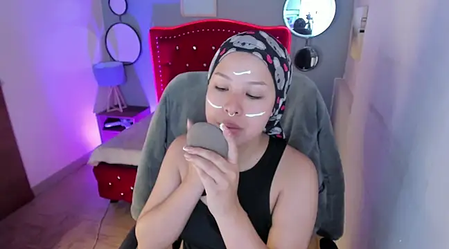 Namiko Park online show from February 20, 3:41 pm