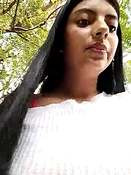 Baby Niels online show from February 17, 1:32 pm