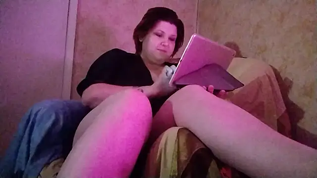 Snapshot of MalloryBartlett chatting on December 25, 1:09 pm MalloryBartlett online show from December 25, 1:09 pm