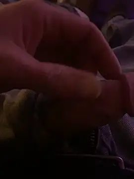 willcumforu online show from December 30, 4:42 am