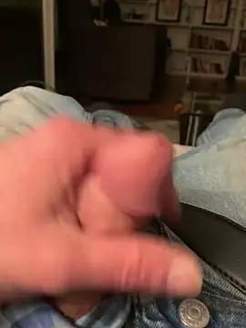 willcumforu online show from March 22, 4:03 am