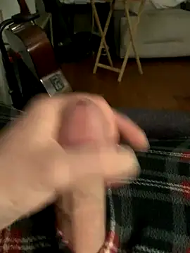 willcumforu online show from December 1, 3:11 am