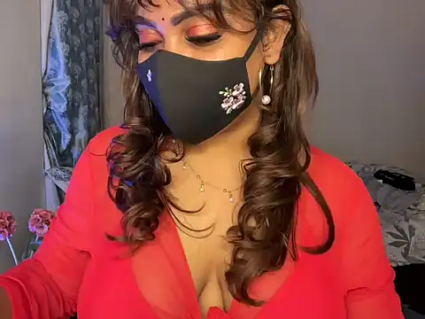 Snapshot of soniyatelugu chatting on November 28, 5:26 pm soniyatelugu online show from November 28, 5:26 pm