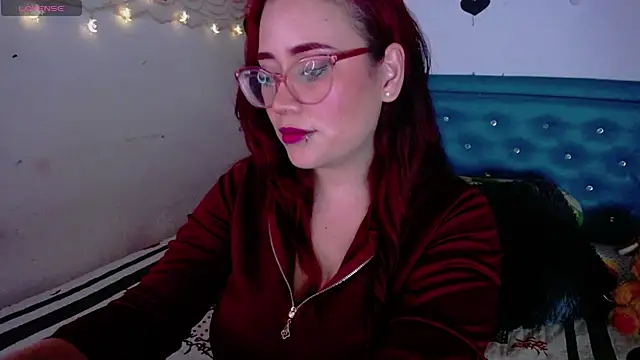 Snapshot of zarquita99 chatting on February 26, 6:26 am zarquita99 online show from February 26, 6:26 am