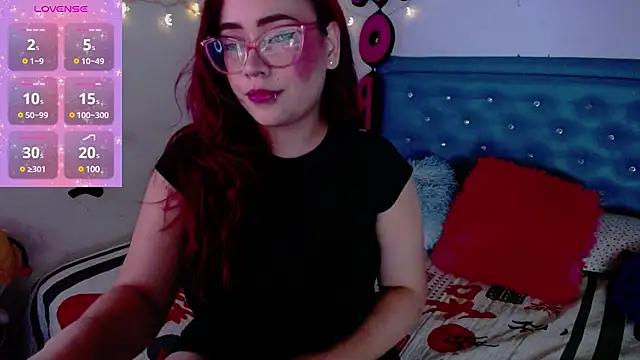 Snapshot of zarquita99 chatting on February 27, 4:52 am zarquita99 online show from February 27, 4:52 am