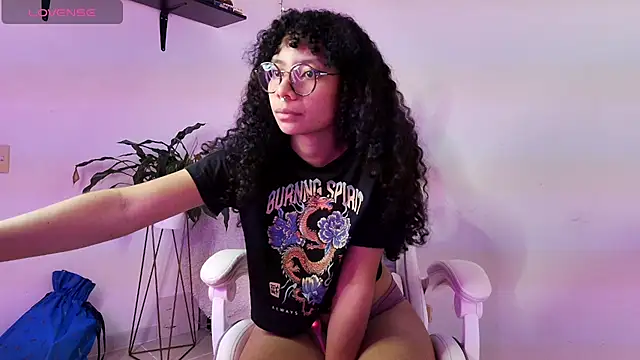 Snapshot of Elektra_williams chatting on January 28, 8:25 am Elektra williams online show from January 28, 8:25 am