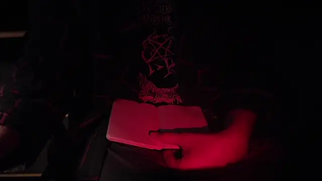 Snapshot of contemptumundi888 chatting on February 6, 5:40 pm contemptumundi888 online show from February 6, 5:40 pm