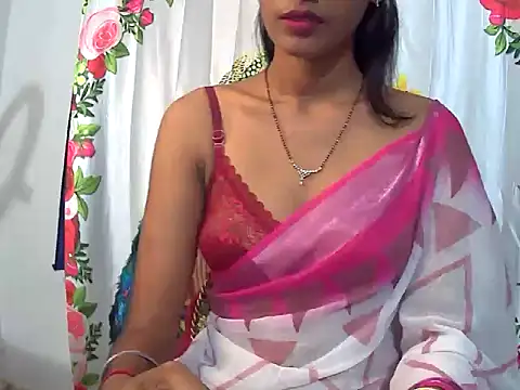 Snapshot of sexy_janu25 chatting on October 11, 1:53 pm sexy janu25 online show from October 11, 1:53 pm