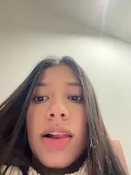 Lolitacooper online show from February 3, 10:32 pm