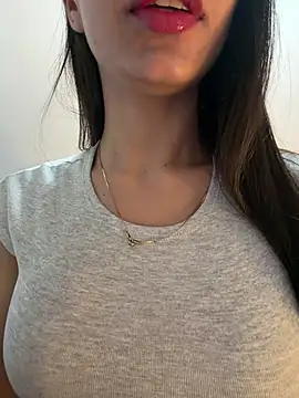 Lolitacooper online show from April 4, 11:57 pm