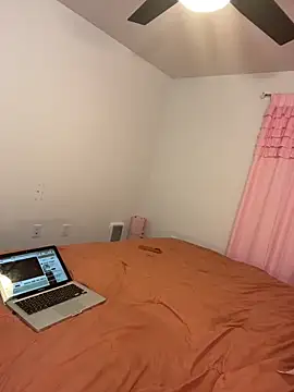 Alexkapriii3 online show from February 4, 4:18 am