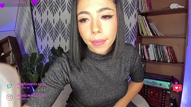 AndreaVelasco online show from February 5, 8:04 pm