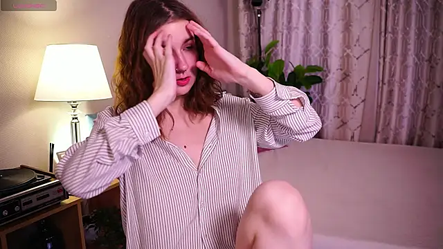 Snapshot of mind_game chatting on November 16, 10:21 am mind game online show from November 16, 10:21 am