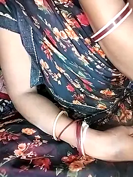 Snapshot of kumarigirl chatting on October 28, 8:51 am kumarigirl online show from October 28, 8:51 am