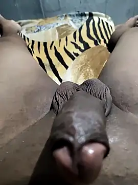 Snapshot of misteriosodoRj chatting on March 17, 12:08 am misteriosodoRj online show from March 17, 12:08 am