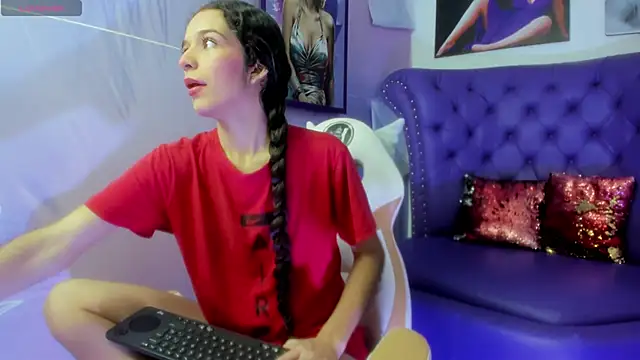 Snapshot of ariana__sweet_ chatting on November 29, 11:35 am ariana sweet online show from November 29, 11:35 am