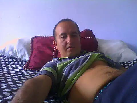 yazforeSolo online show from November 30, 4:11 pm